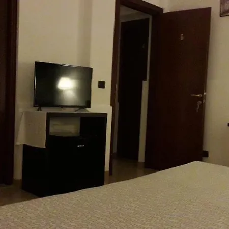 Fontanarossa Airport Homestay szállás *